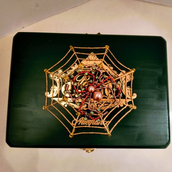 Suenos de Saundra Upcycled, Pere Carrillo, Cigar Box, Storage/ Home Decor - Picture 10 of 14